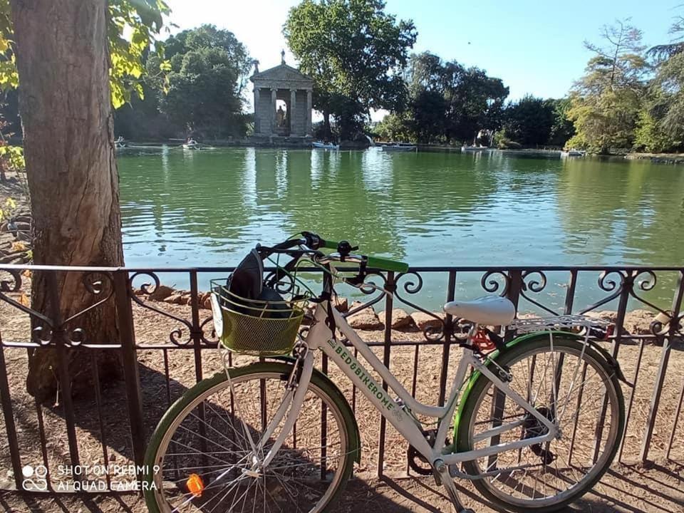 Bed&BikeRome Giulio Cesare Bed & Breakfast Exterior foto