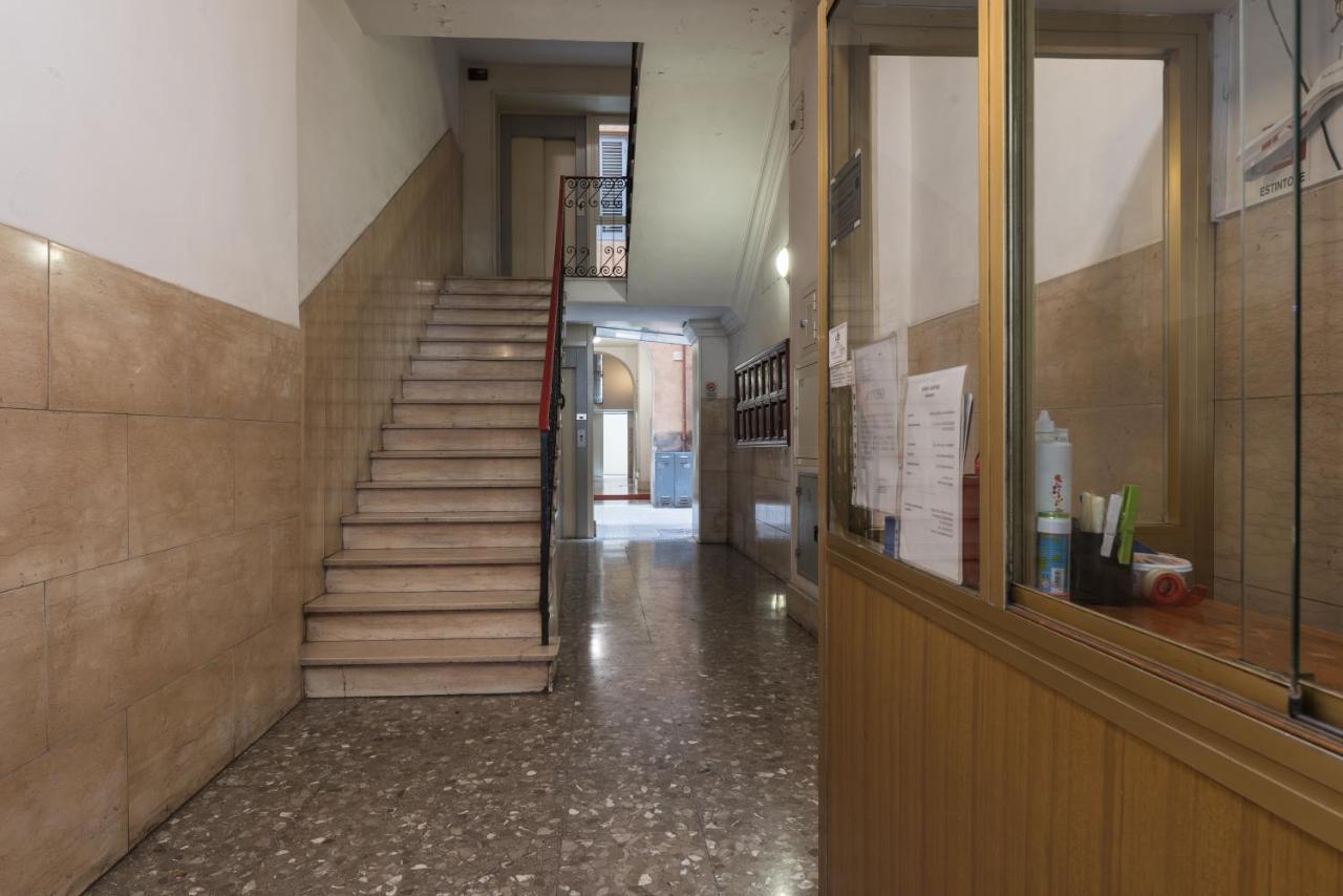Bed&BikeRome Giulio Cesare Bed & Breakfast Exterior foto