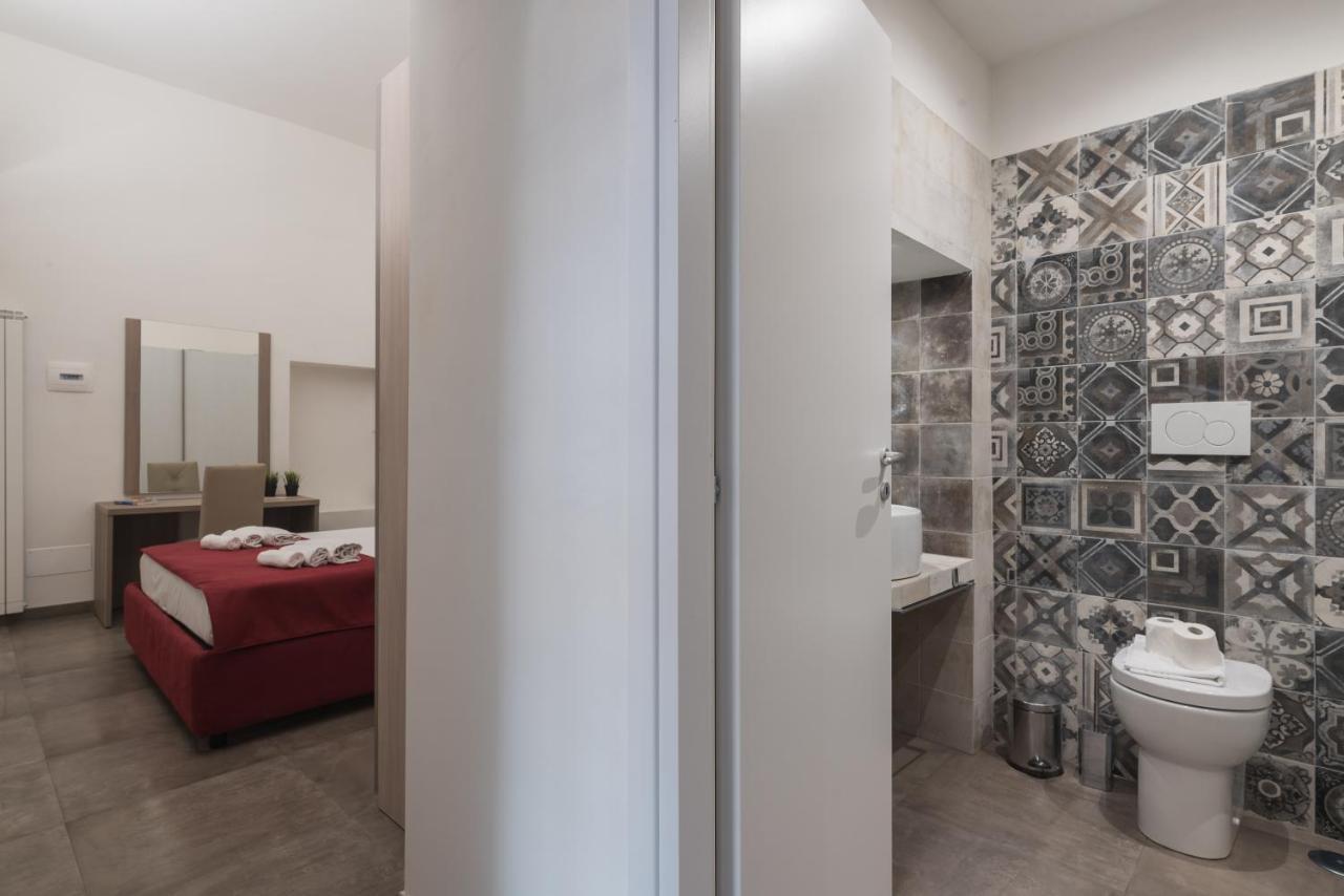 Bed&BikeRome Giulio Cesare Bed & Breakfast Exterior foto