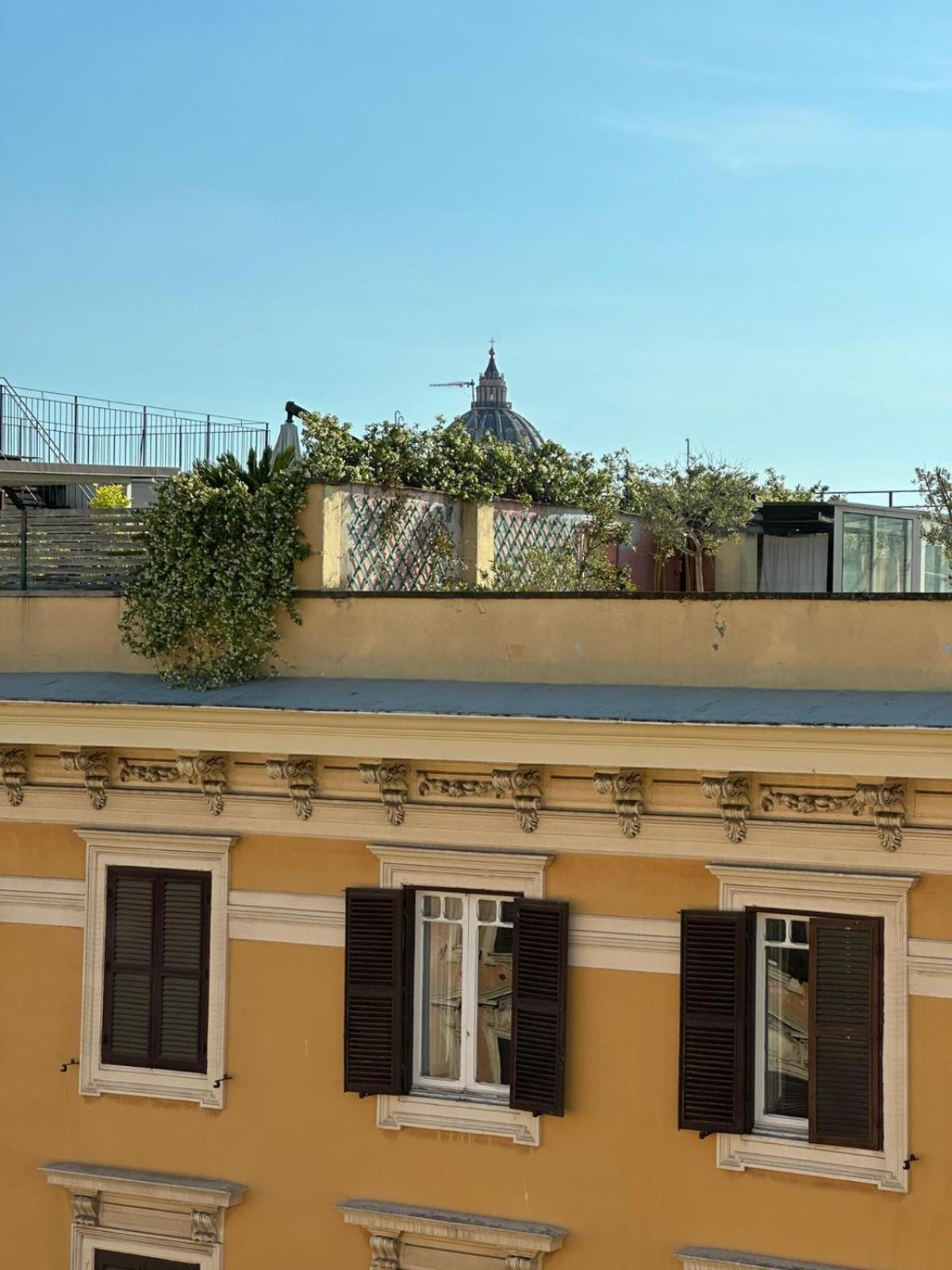 Bed&BikeRome Giulio Cesare Bed & Breakfast Exterior foto